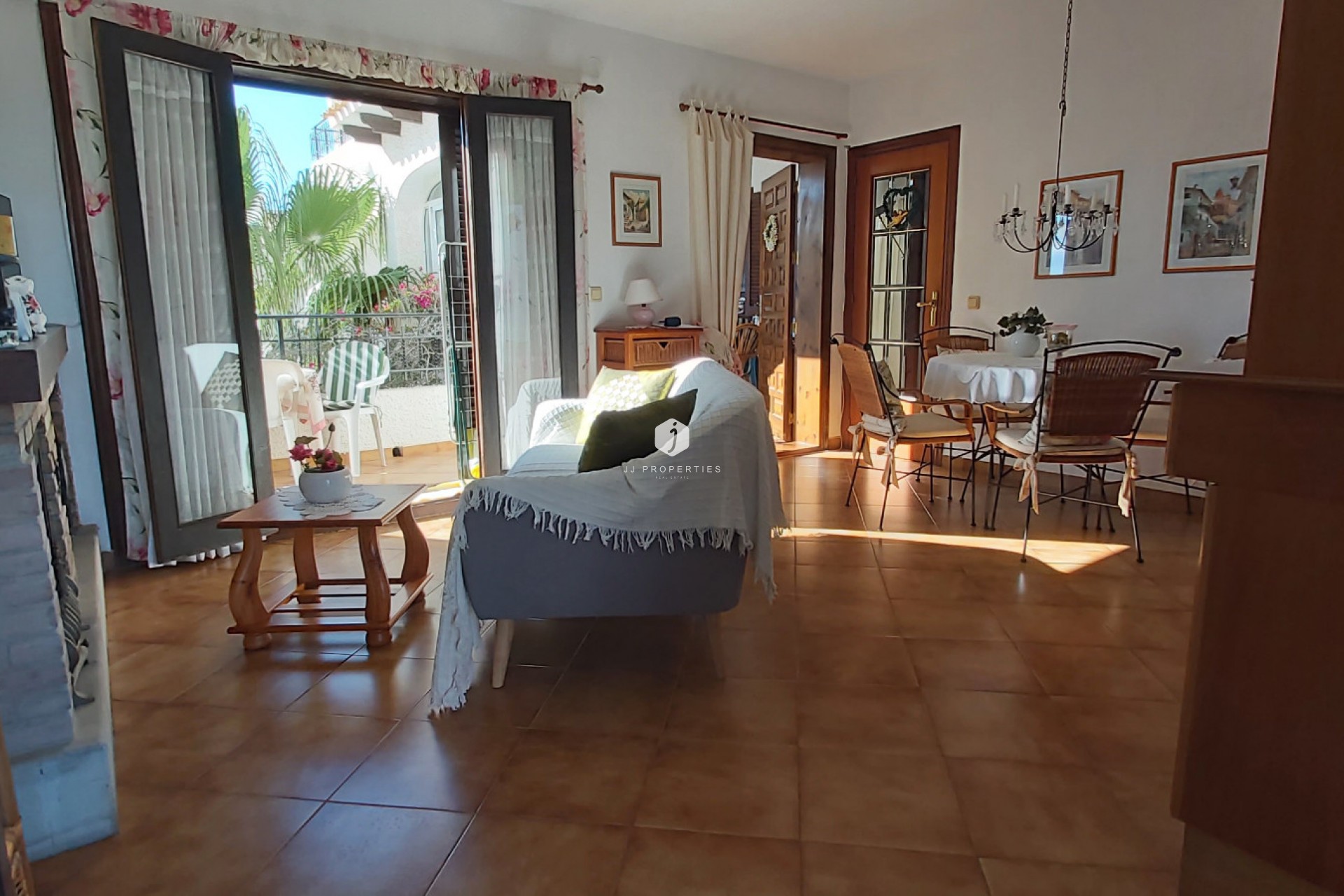 Aus zweiter Hand - Wohnung -
Cabo Roig - Costa Blanca