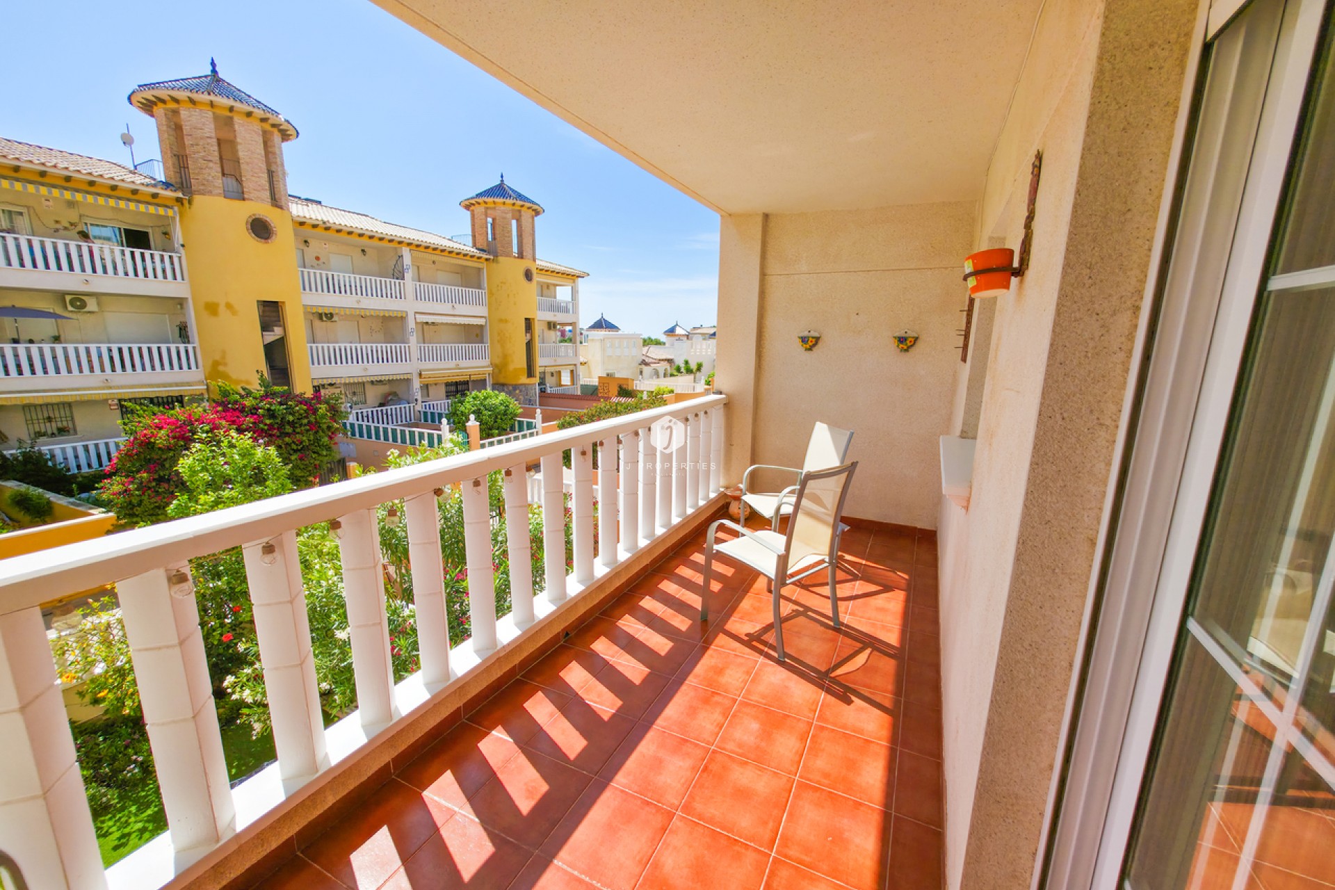 Aus zweiter Hand - Wohnung -
Cabo Roig - Costa Blanca