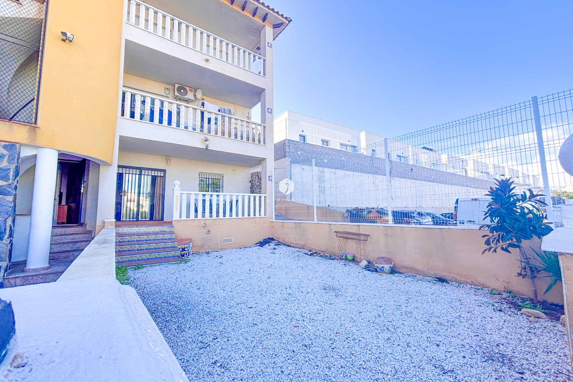Aus zweiter Hand - Wohnung -
Cabo Roig - Costa Blanca