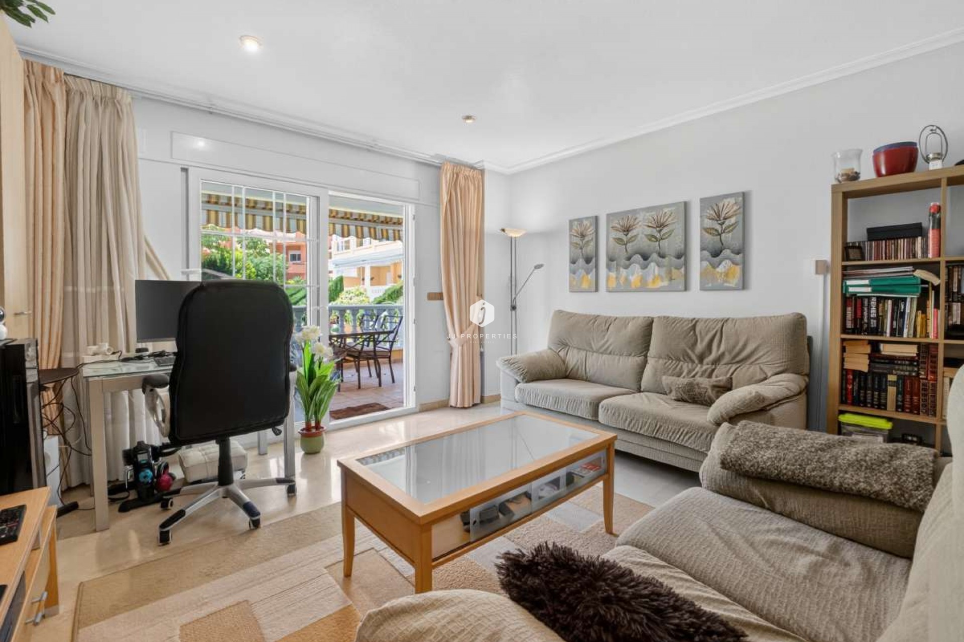 Aus zweiter Hand - Wohnung -
Cabo Roig - Costa Blanca