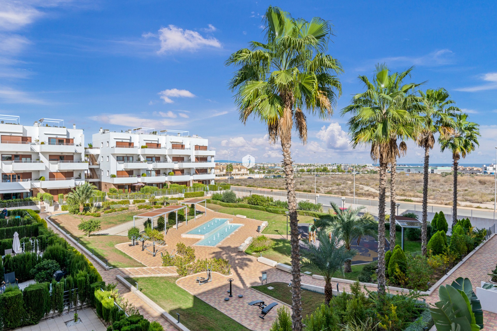 Aus zweiter Hand - Wohnung -
Cabo Roig - Costa Blanca