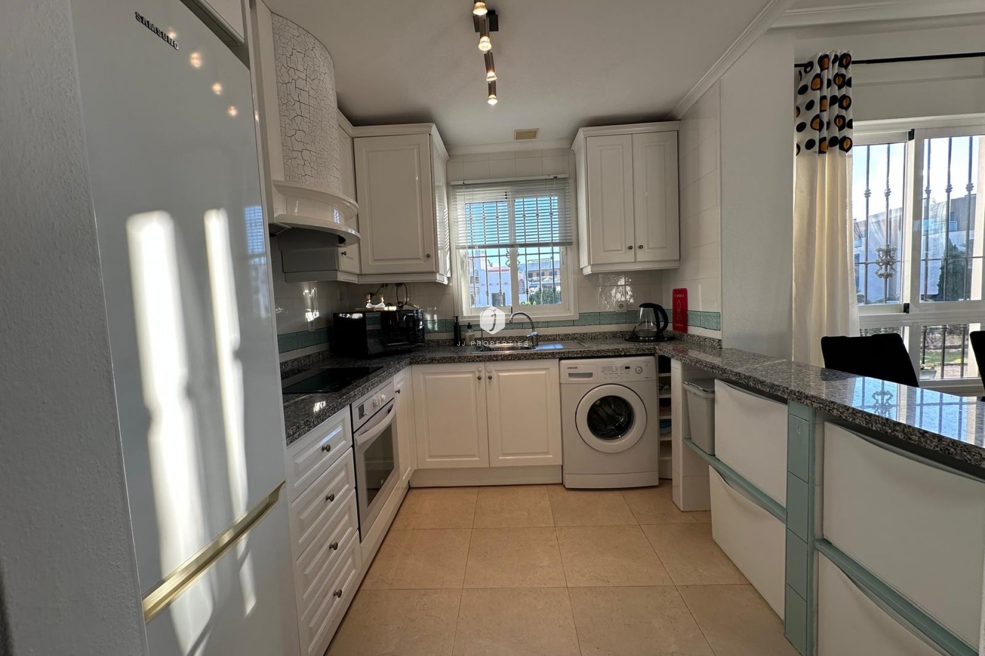 Aus zweiter Hand - Wohnung -
Campoamor - Costa Blanca