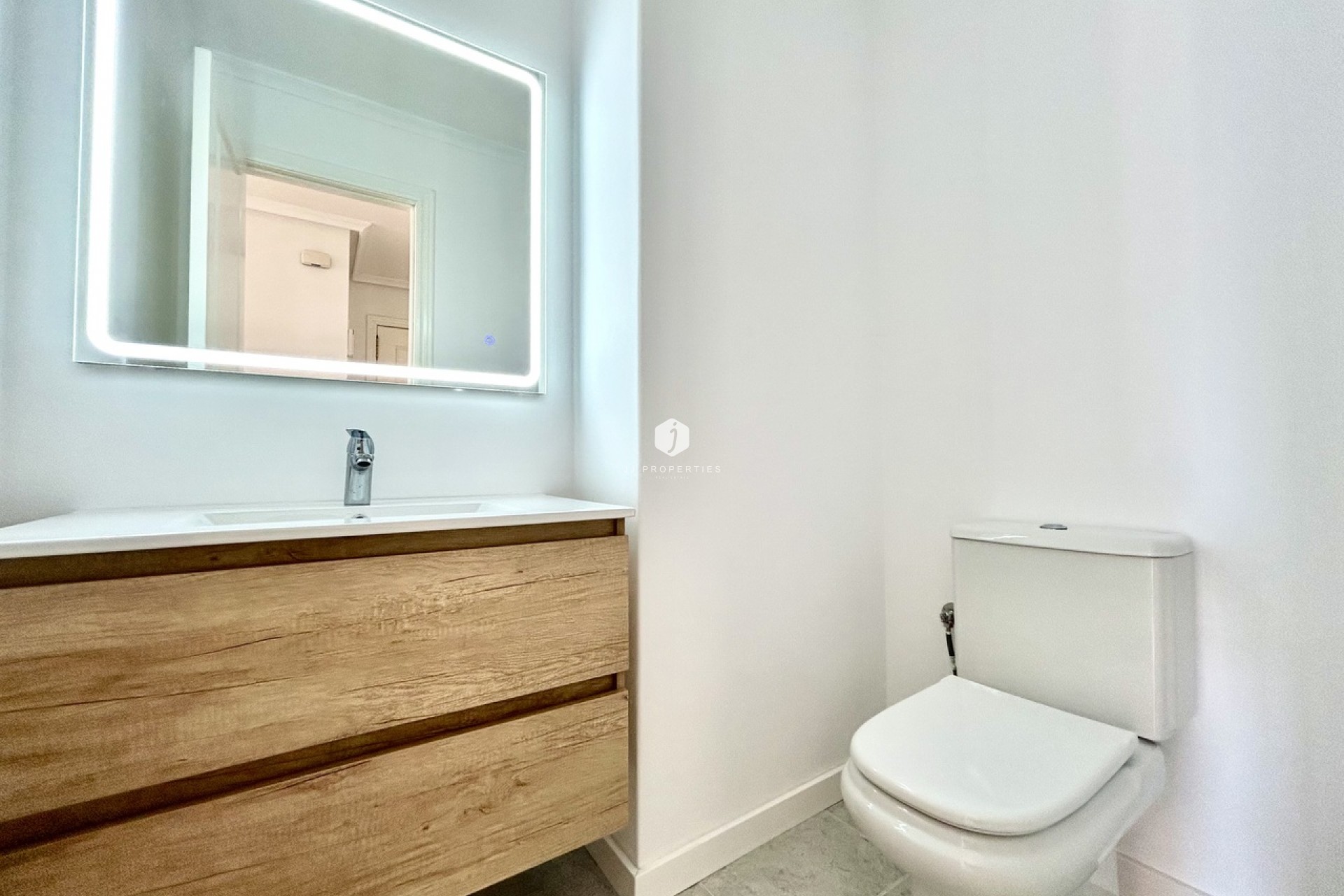 Aus zweiter Hand - Wohnung -
Campoamor - Costa Blanca