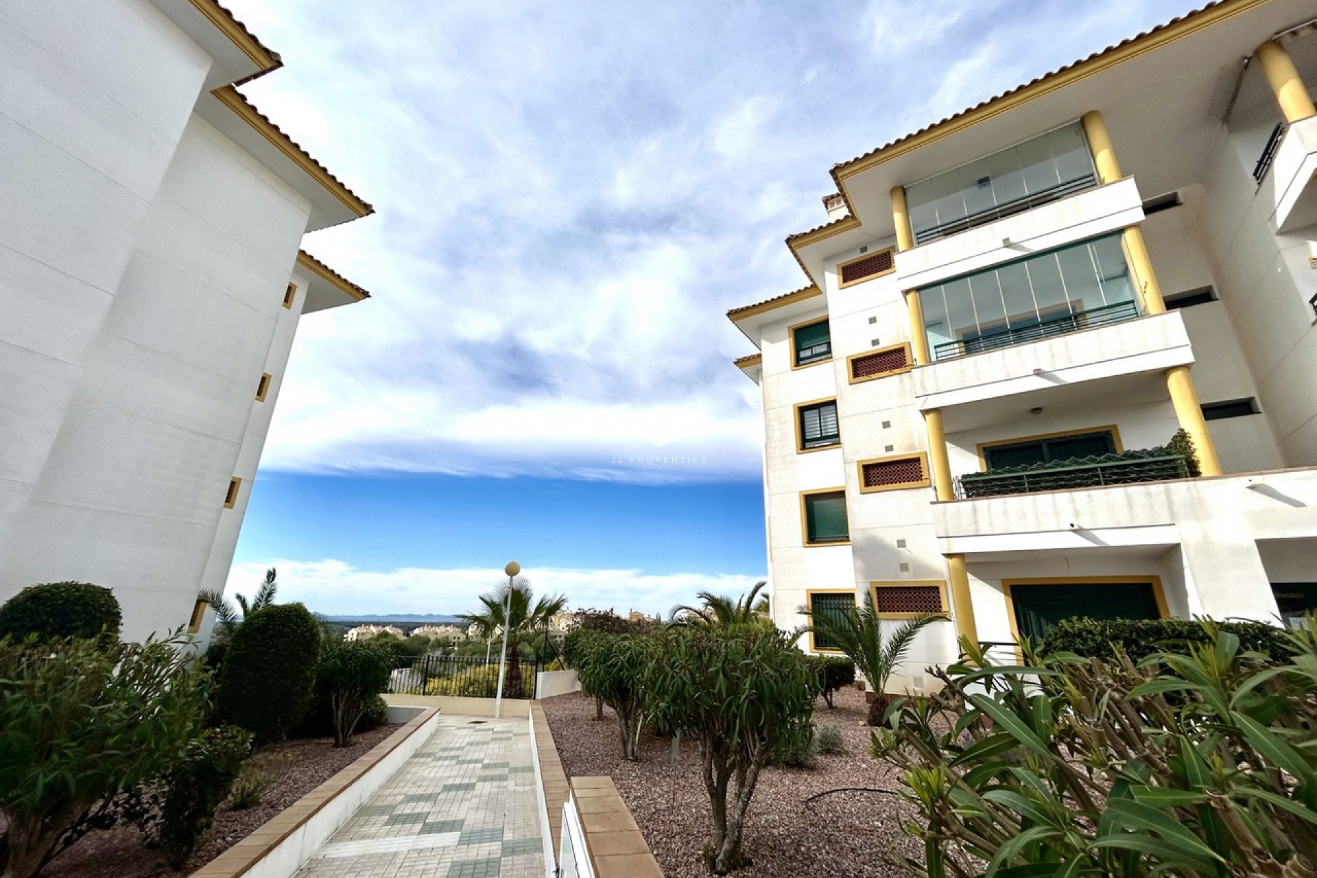 Aus zweiter Hand - Wohnung -
Campoamor - Costa Blanca