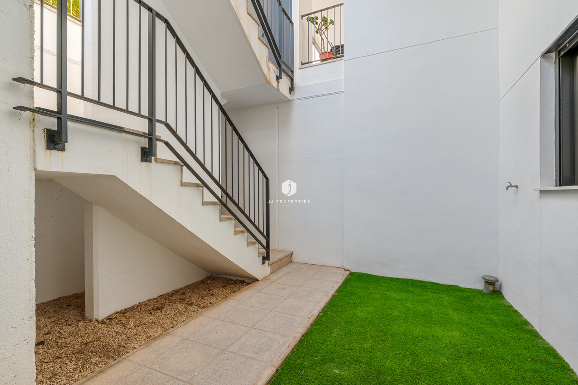 Aus zweiter Hand - Wohnung -
Campoamor - Costa Blanca
