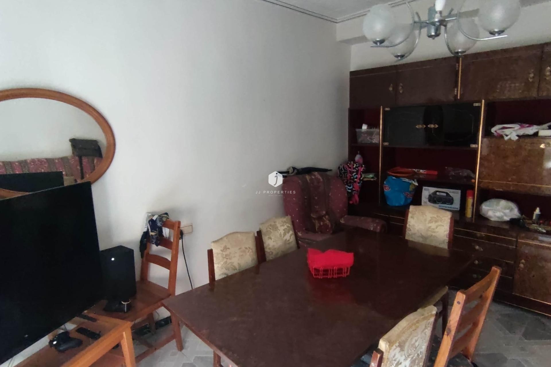 Aus zweiter Hand - Wohnung -
Cox - Comunidad Valenciana