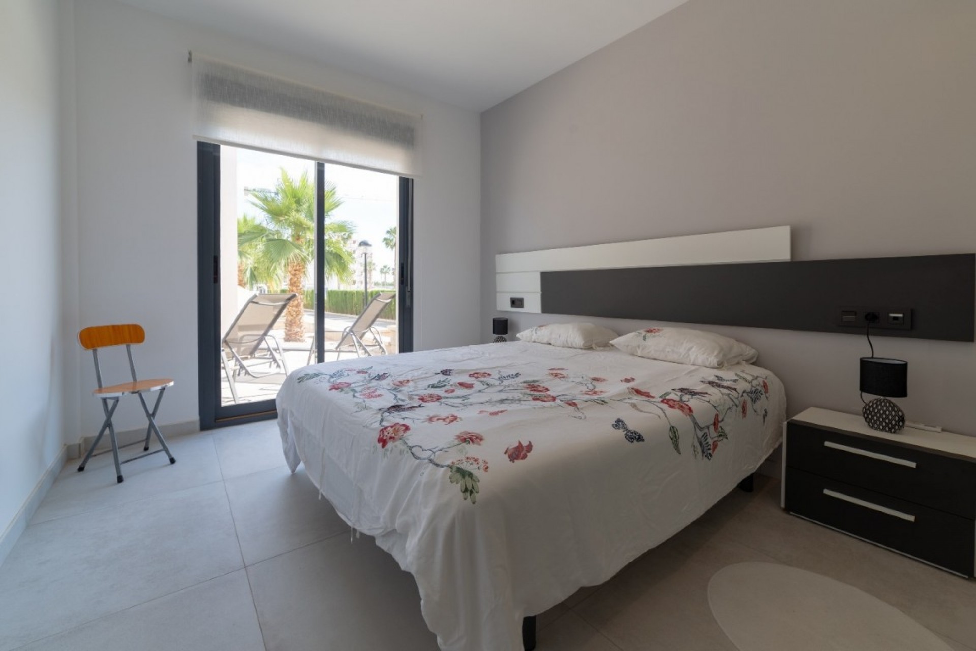 Aus zweiter Hand - Wohnung -
El Raso - Costa Blanca