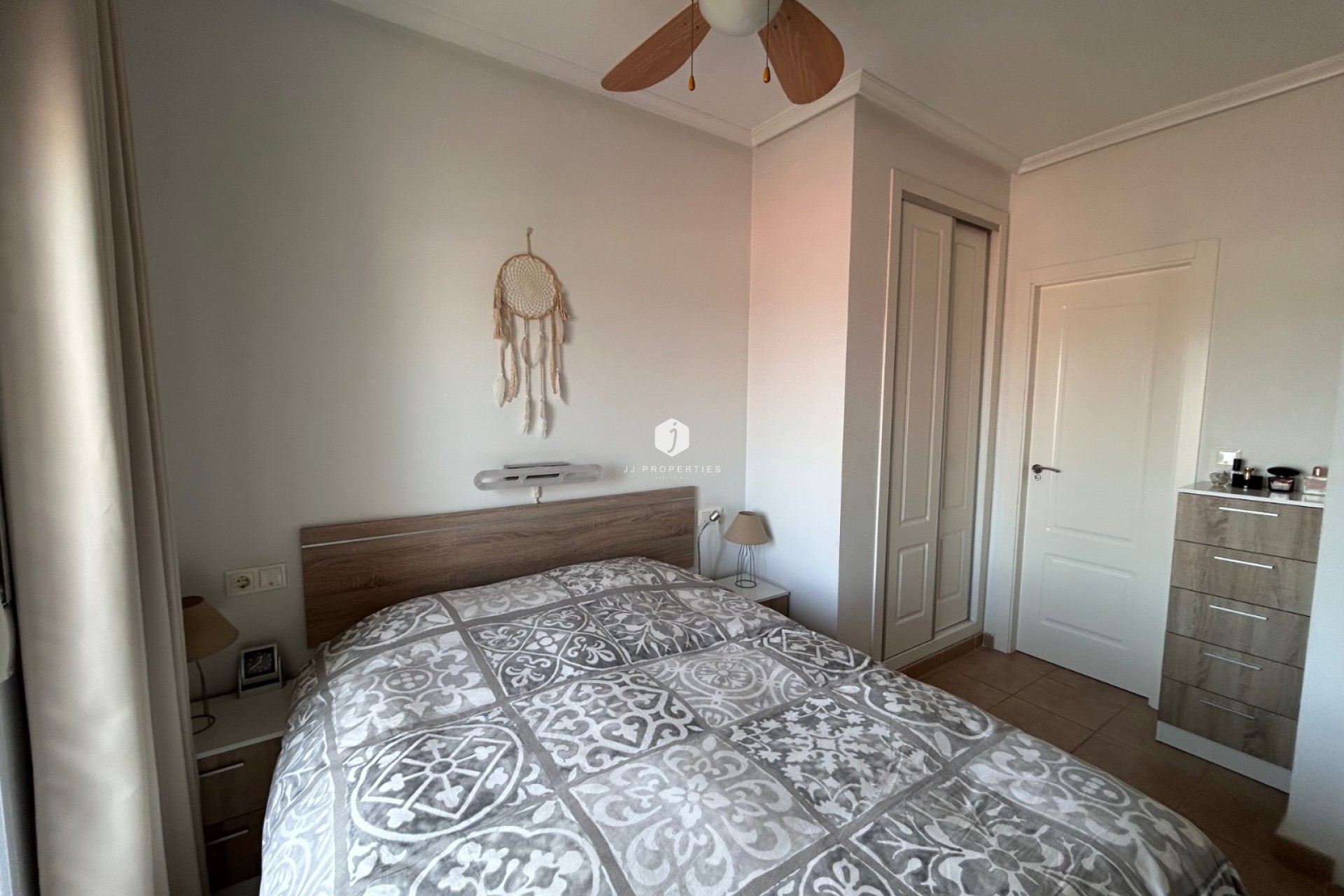 Aus zweiter Hand - Wohnung -
Jacarilla - Inland