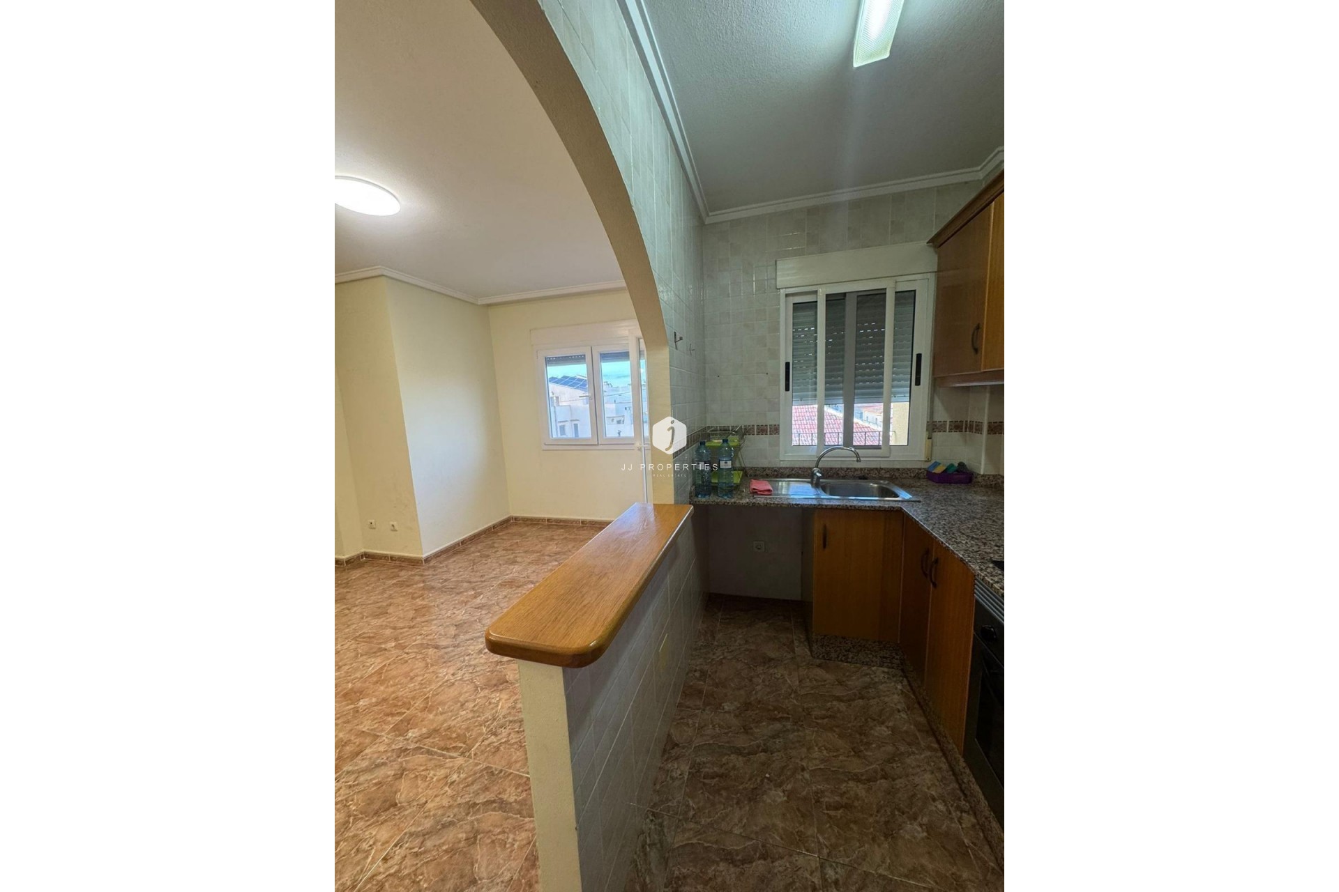 Aus zweiter Hand - Wohnung -
Jacarilla