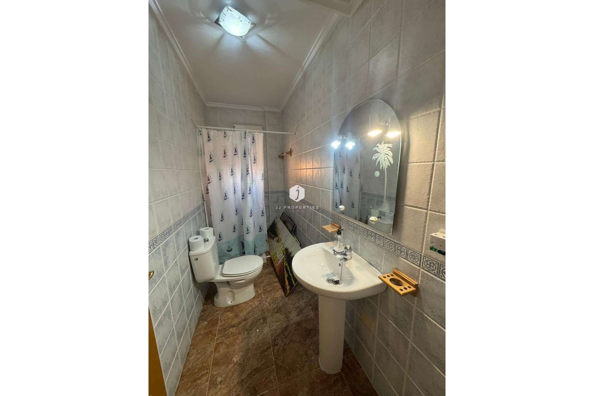 Aus zweiter Hand - Wohnung -
Jacarilla