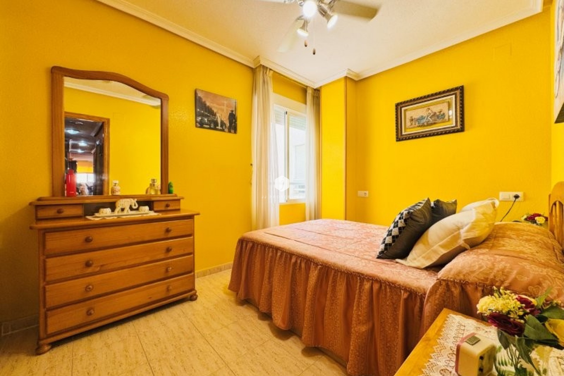 Aus zweiter Hand - Wohnung -
La Mata - Costa Blanca