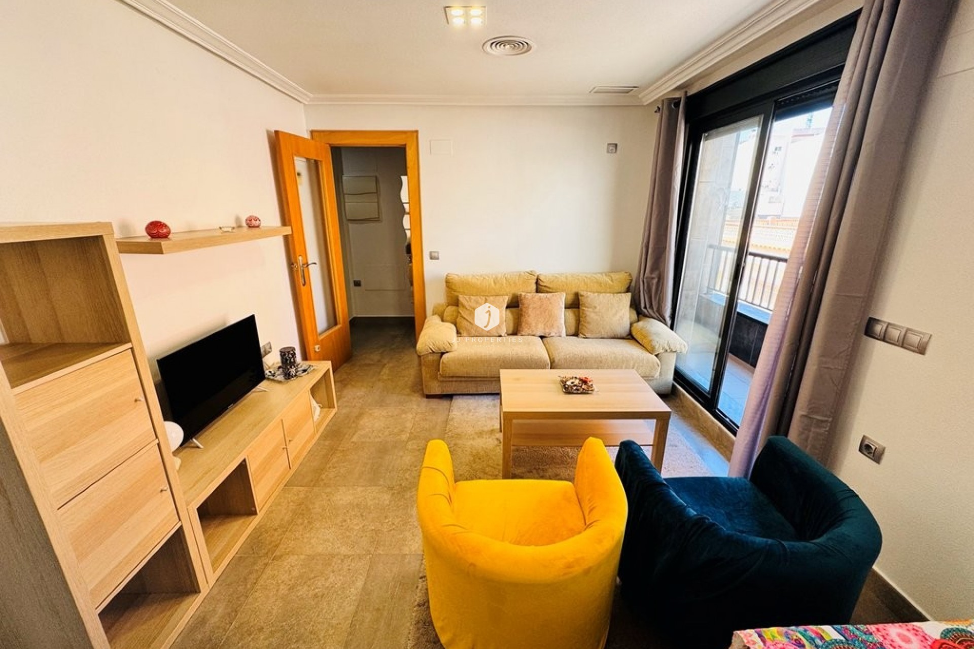 Aus zweiter Hand - Wohnung -
La Mata - Costa Blanca