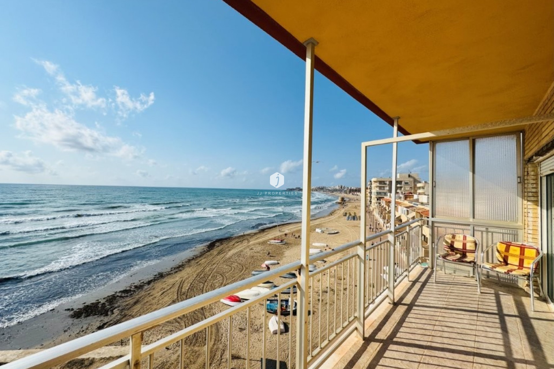 Aus zweiter Hand - Wohnung -
La Mata - Costa Blanca