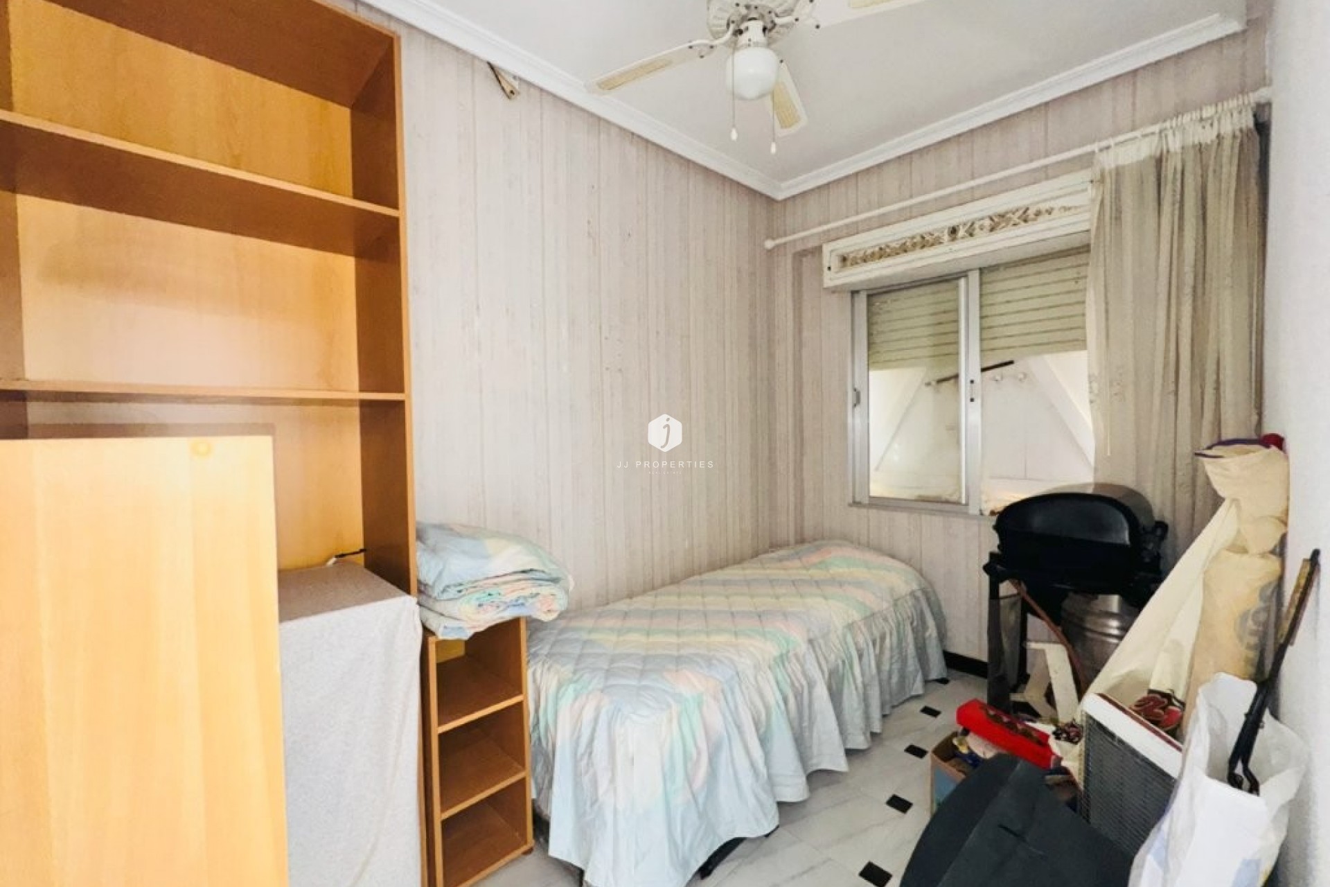 Aus zweiter Hand - Wohnung -
La Mata - Costa Blanca