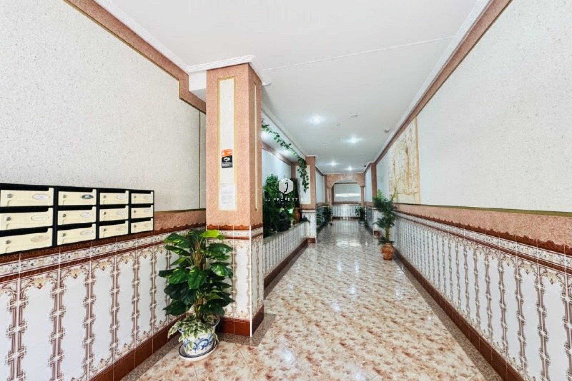 Aus zweiter Hand - Wohnung -
La Mata - Costa Blanca