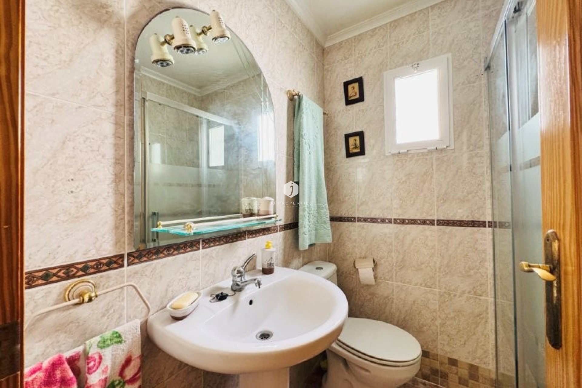 Aus zweiter Hand - Wohnung -
La Mata - Costa Blanca