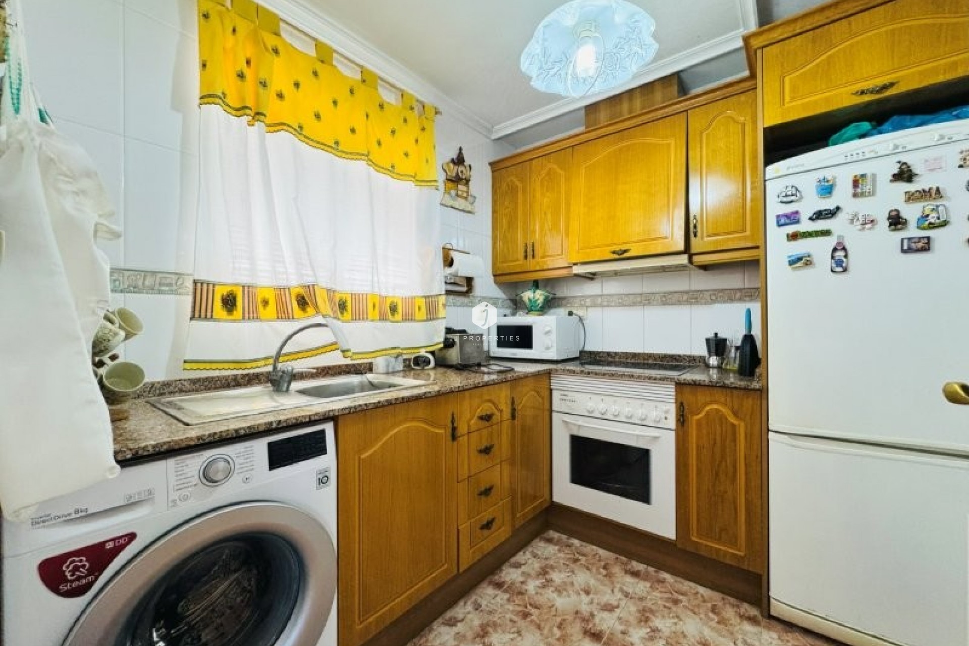 Aus zweiter Hand - Wohnung -
La Mata - Costa Blanca