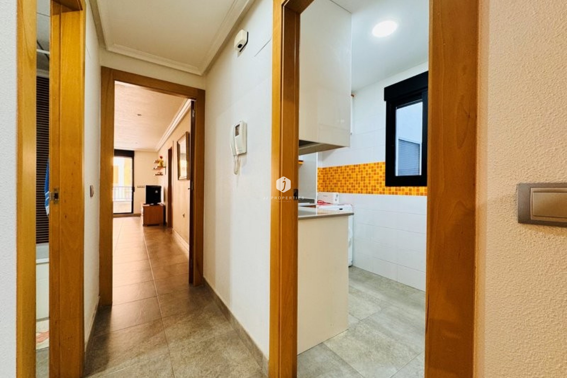 Aus zweiter Hand - Wohnung -
La Mata - Costa Blanca