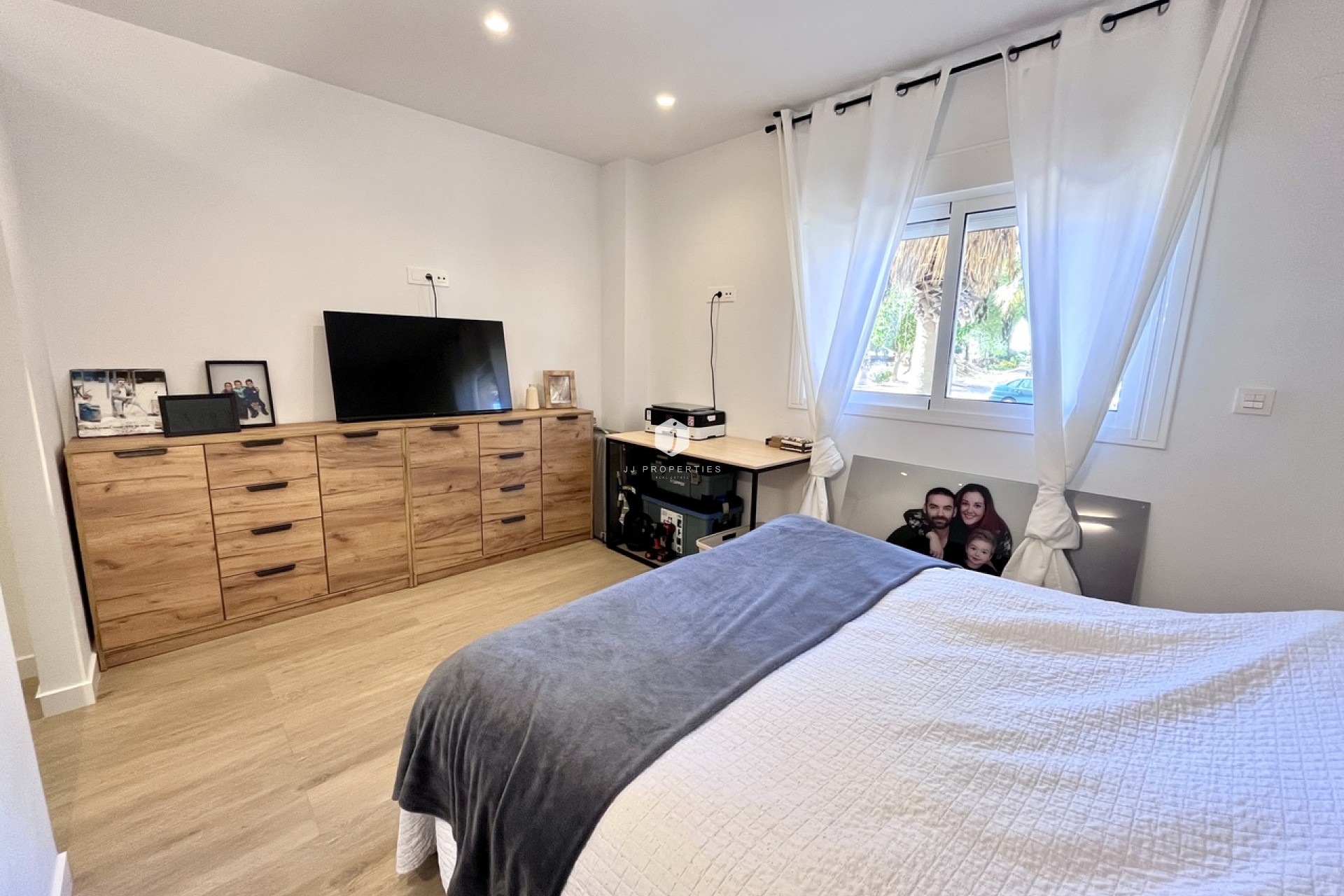 Aus zweiter Hand - Wohnung -
La Mata - Costa Blanca