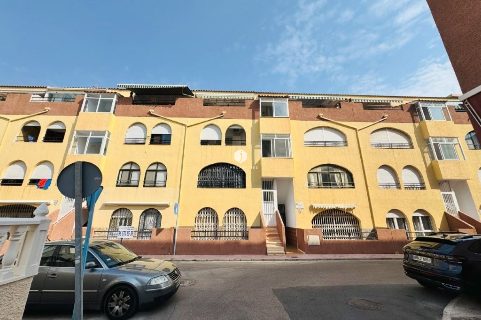 Aus zweiter Hand - Wohnung -
La Mata - Costa Blanca