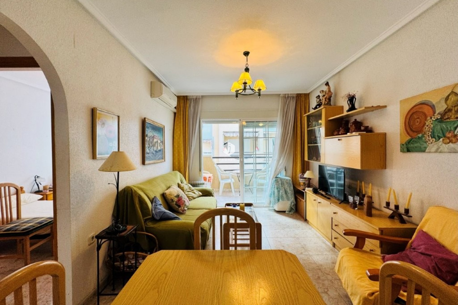 Aus zweiter Hand - Wohnung -
La Mata - Costa Blanca