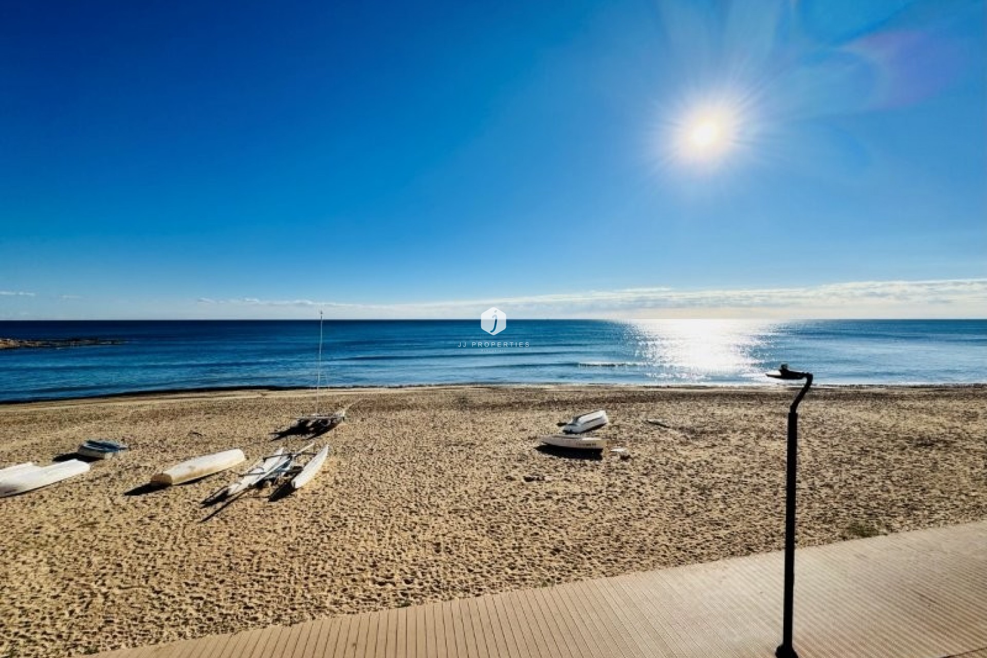 Aus zweiter Hand - Wohnung -
La Mata - Costa Blanca