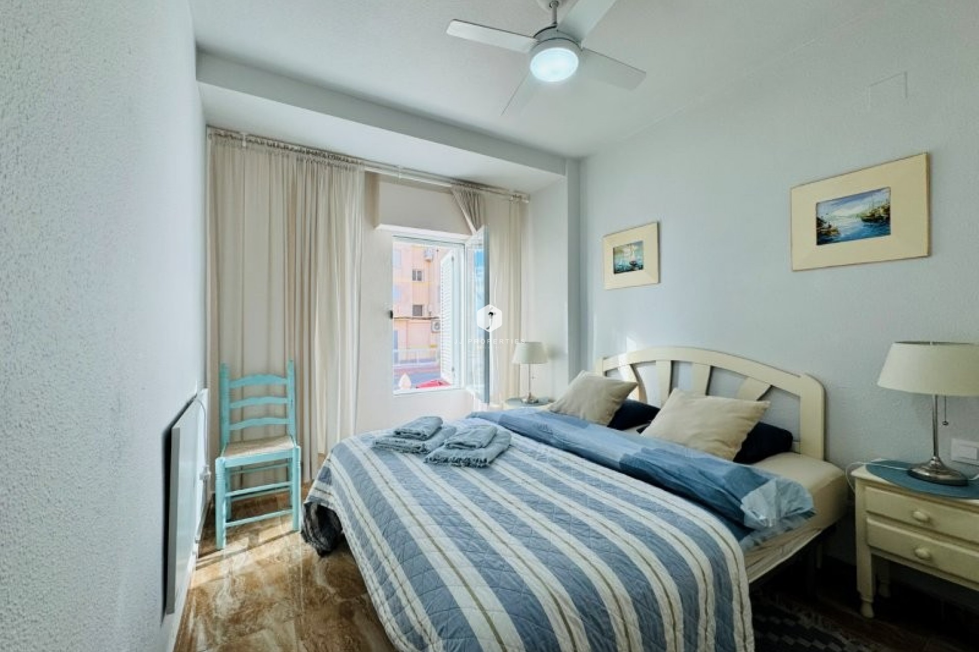 Aus zweiter Hand - Wohnung -
La Mata - Costa Blanca