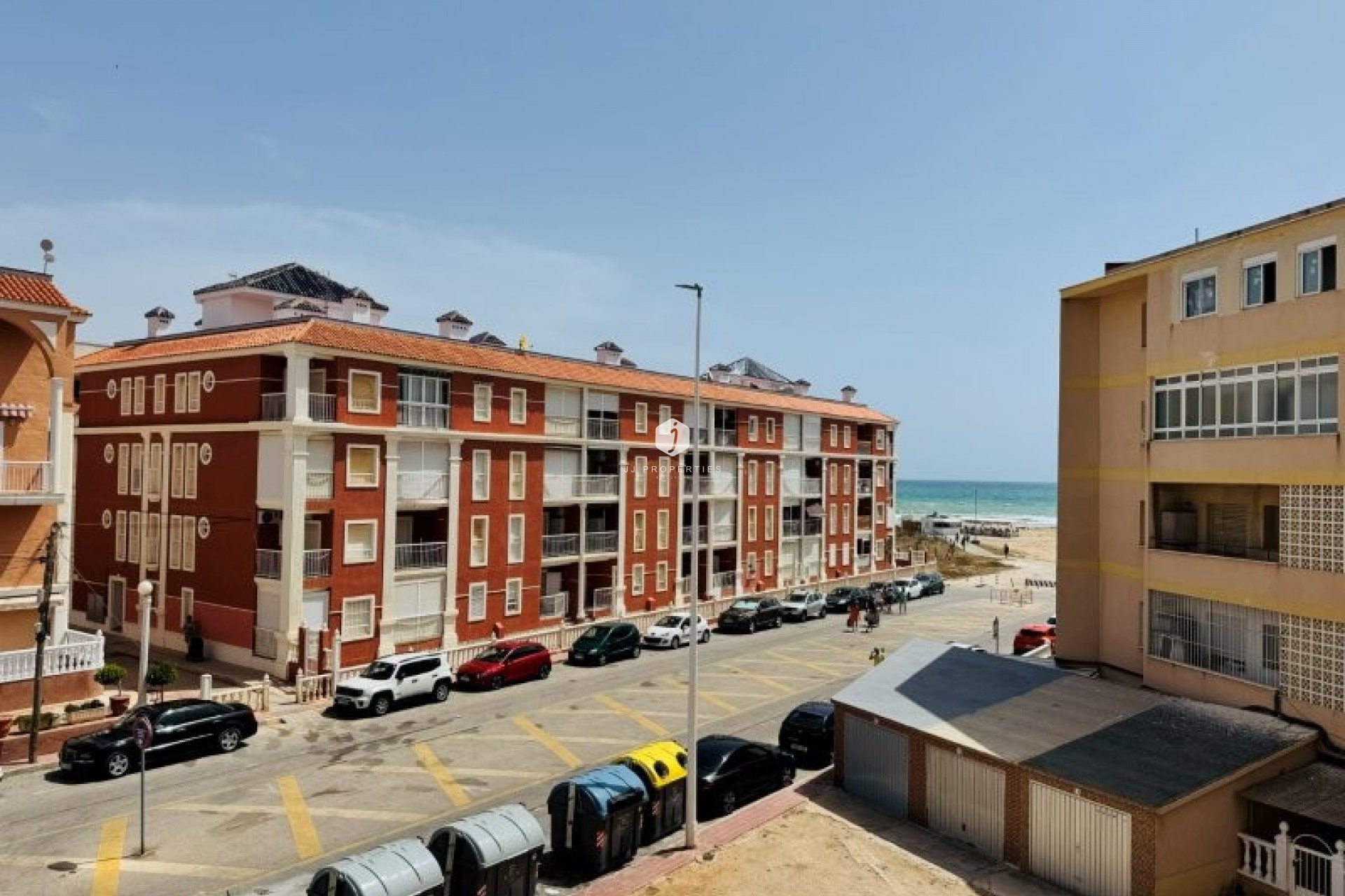 Aus zweiter Hand - Wohnung -
La Mata - Costa Blanca