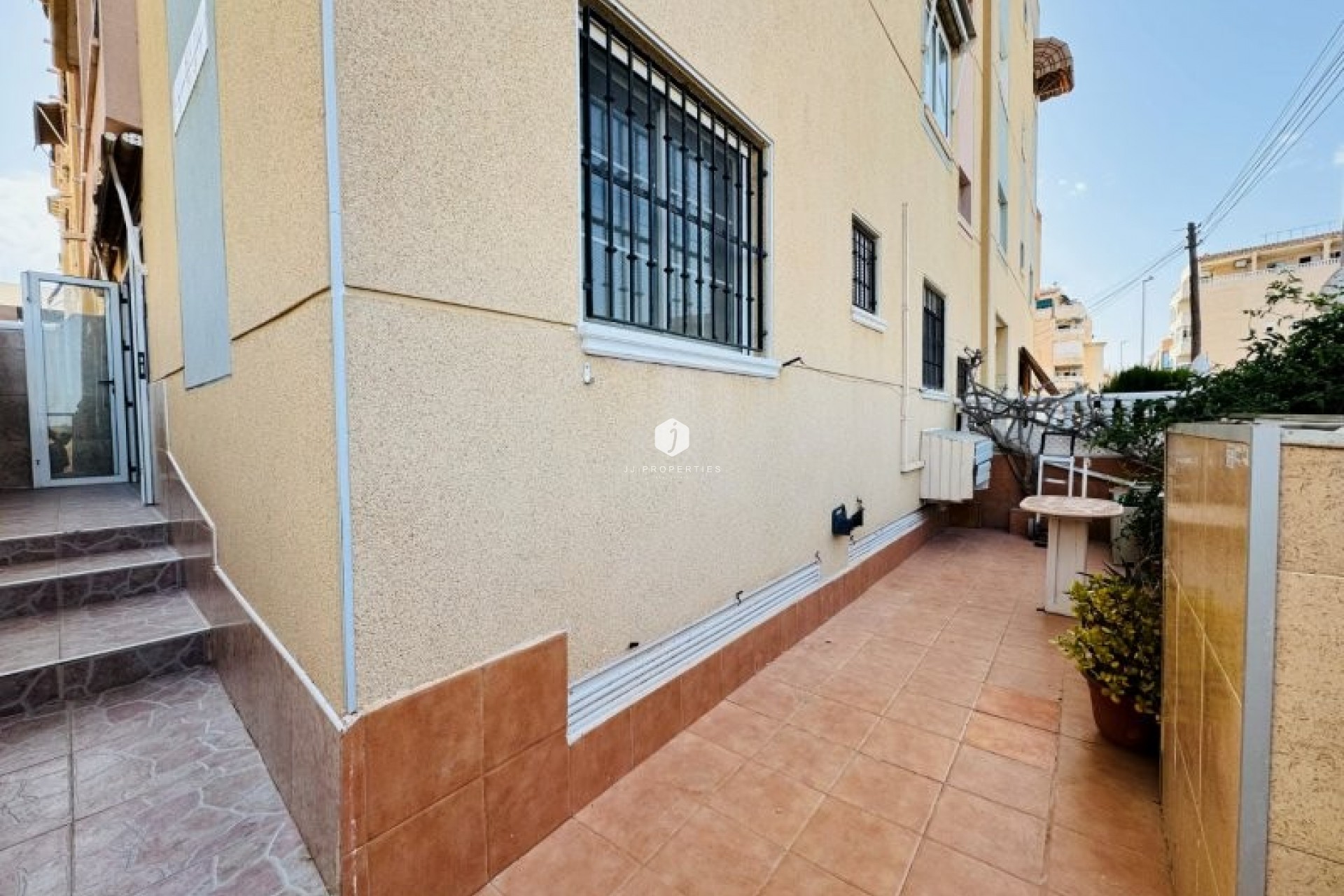 Aus zweiter Hand - Wohnung -
La Mata - Costa Blanca