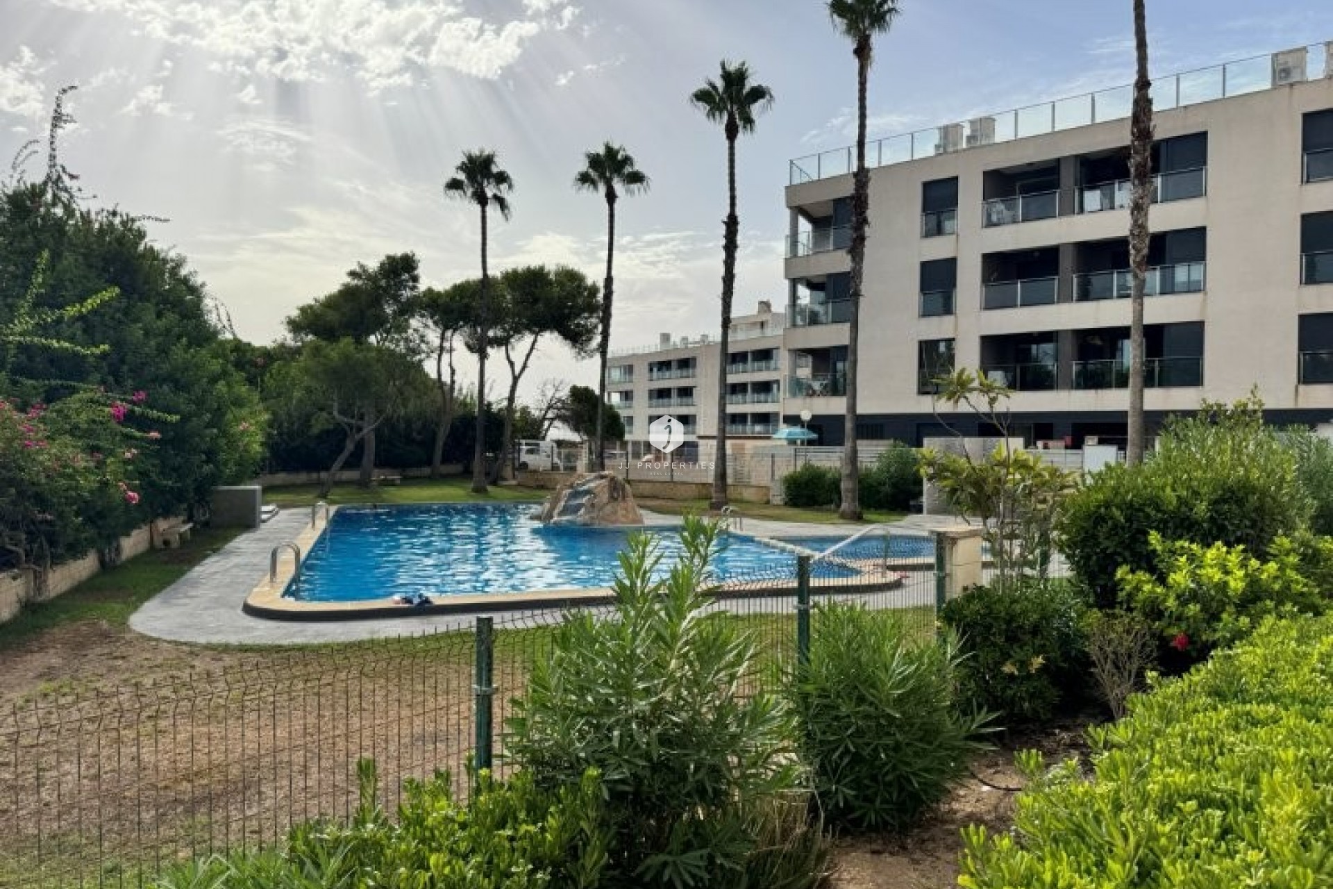 Aus zweiter Hand - Wohnung -
La Mata - Costa Blanca