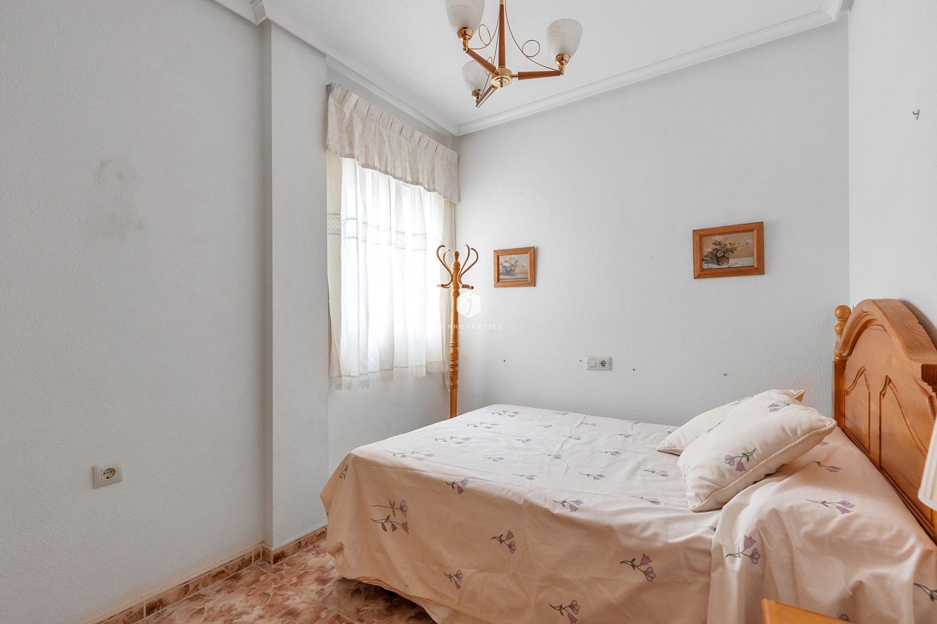 Aus zweiter Hand - Wohnung -
La Mata - Costa Blanca