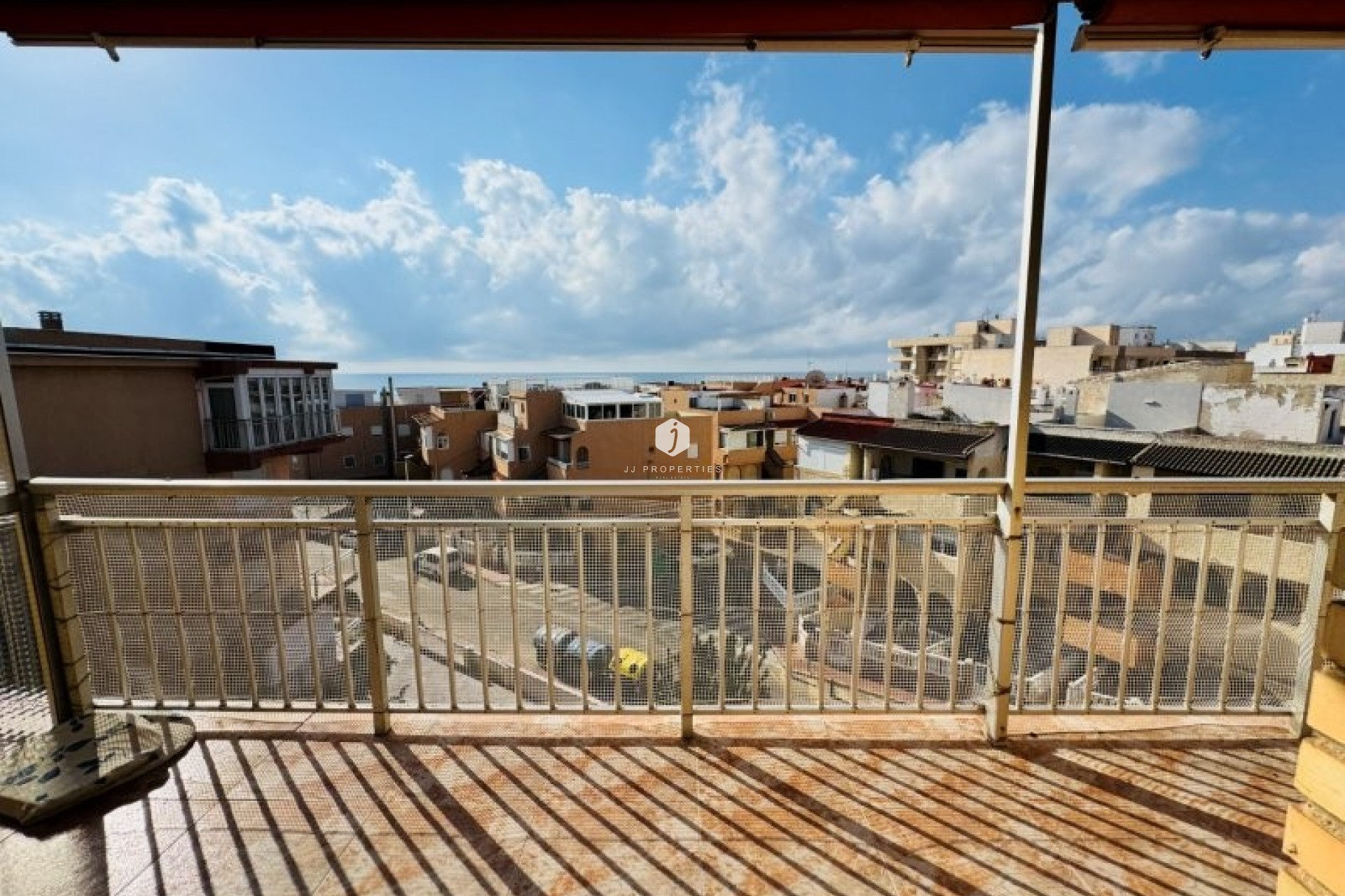 Aus zweiter Hand - Wohnung -
La Mata - Costa Blanca