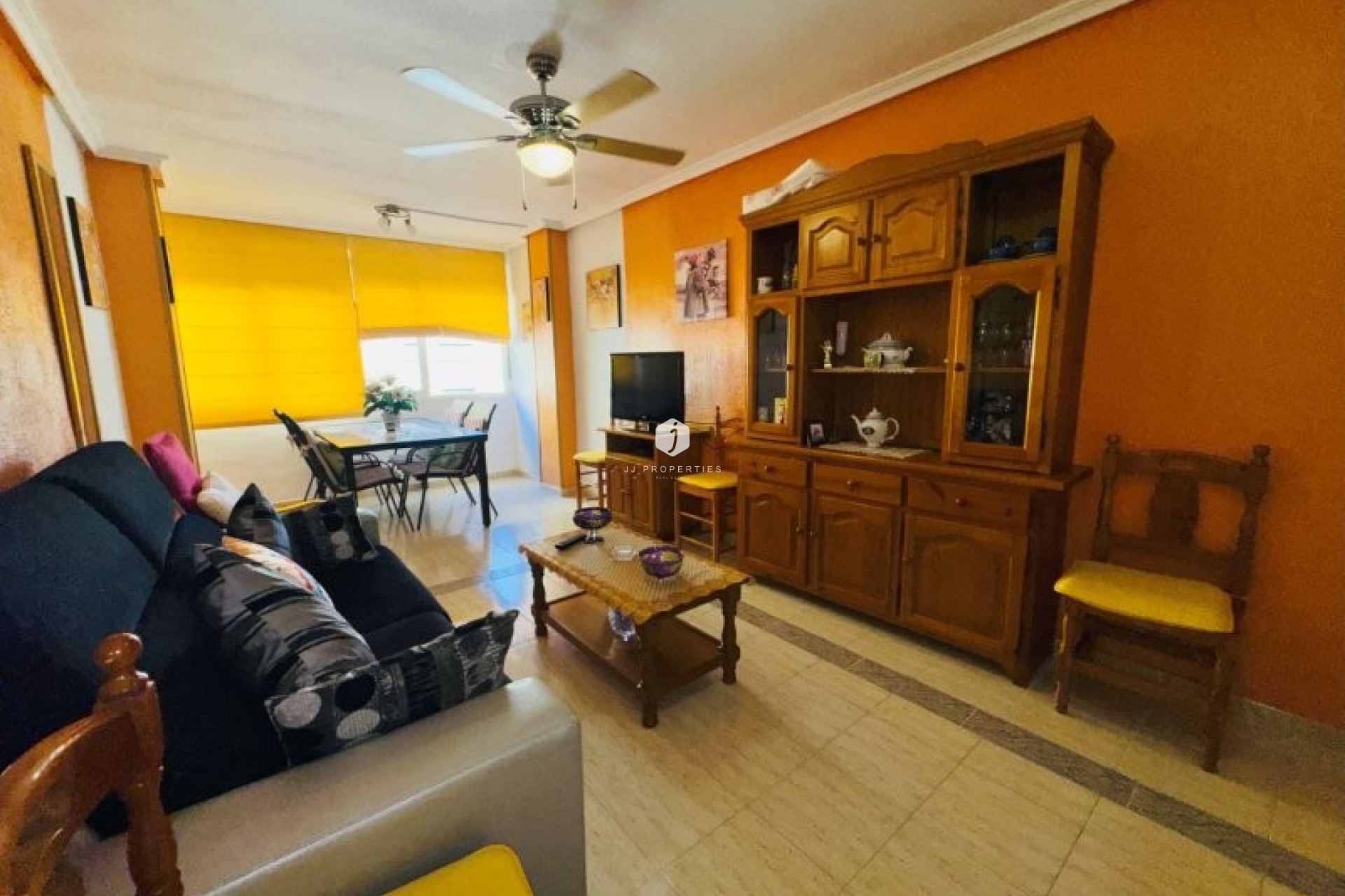 Aus zweiter Hand - Wohnung -
La Mata - Costa Blanca