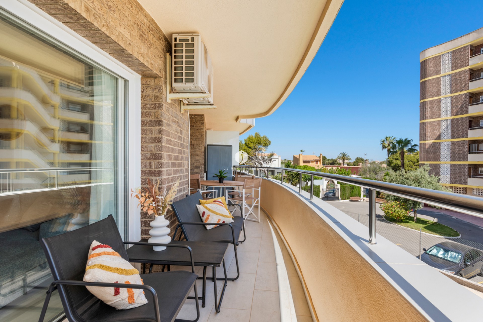 Aus zweiter Hand - Wohnung -
La Zenia - Costa Blanca