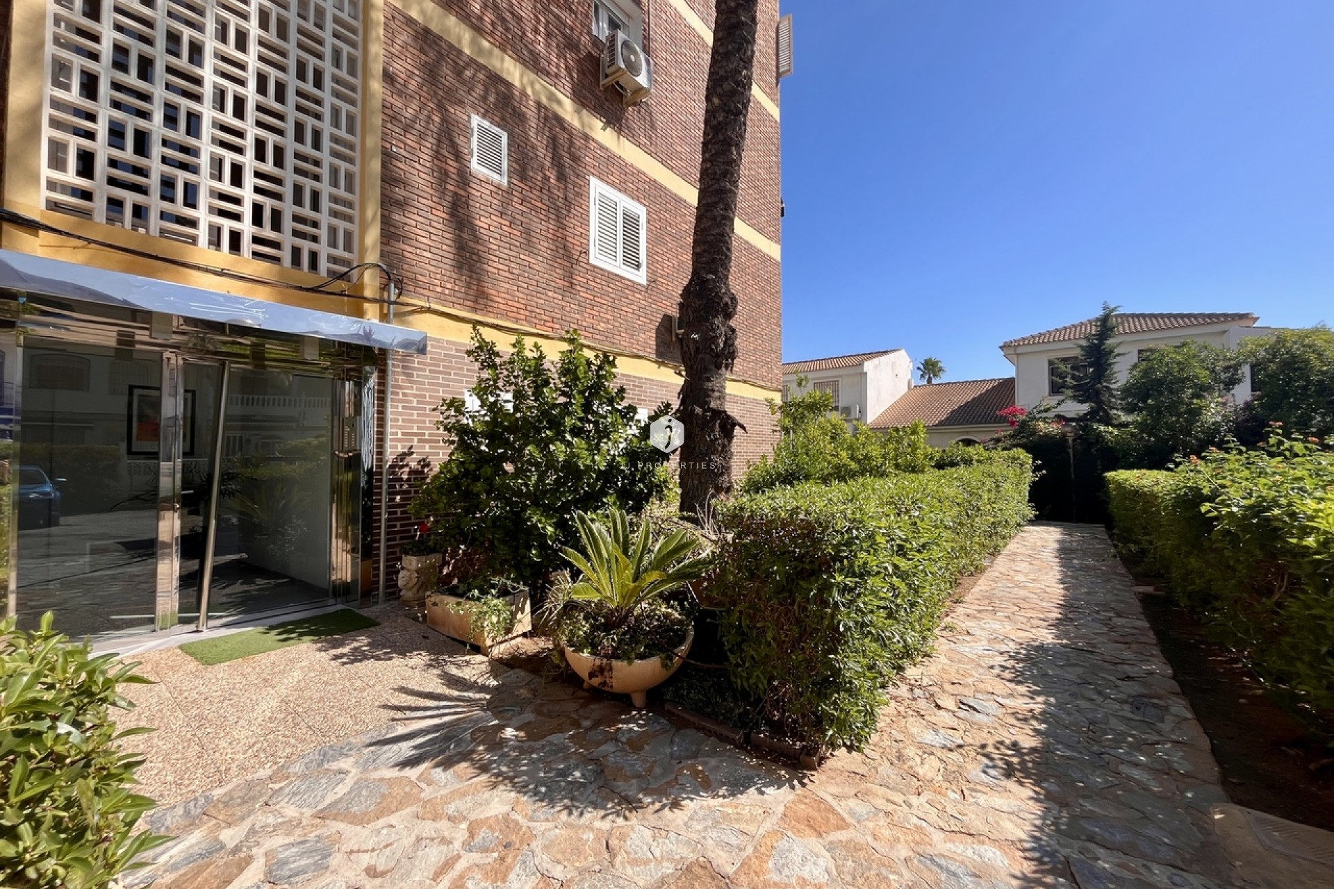 Aus zweiter Hand - Wohnung -
La Zenia - Costa Blanca