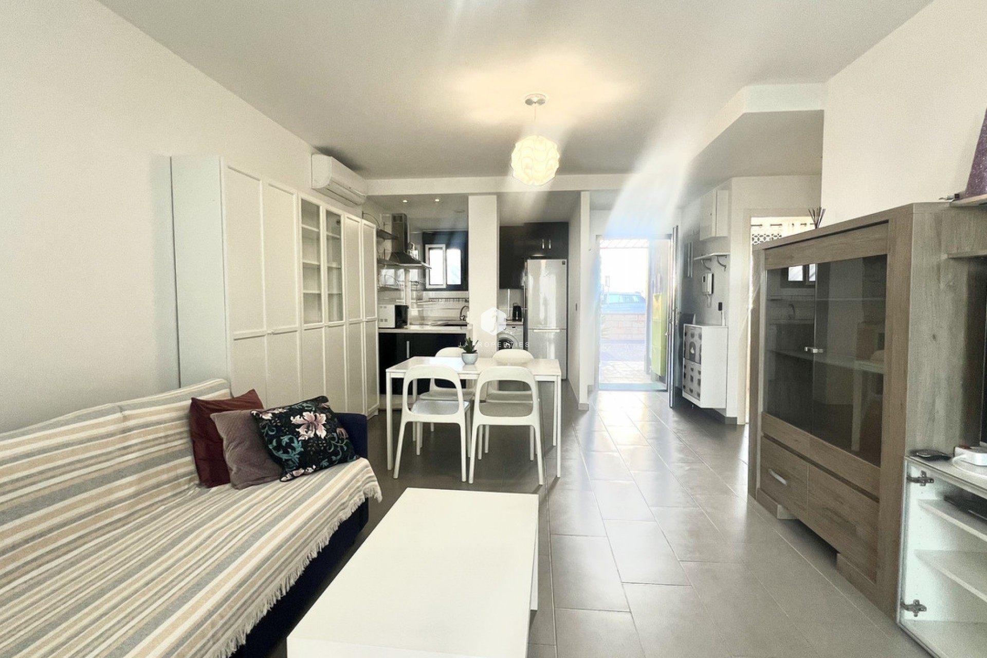 Aus zweiter Hand - Wohnung -
La Zenia - Costa Blanca