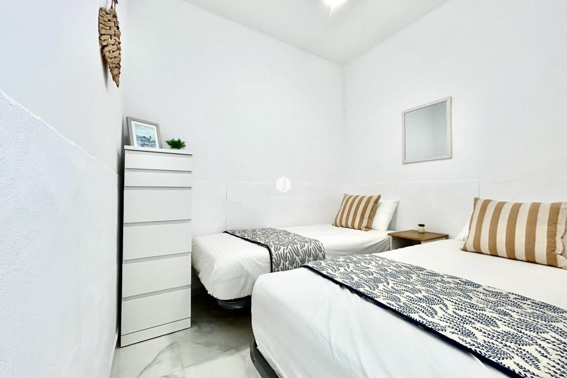 Aus zweiter Hand - Wohnung -
La Zenia - Costa Blanca