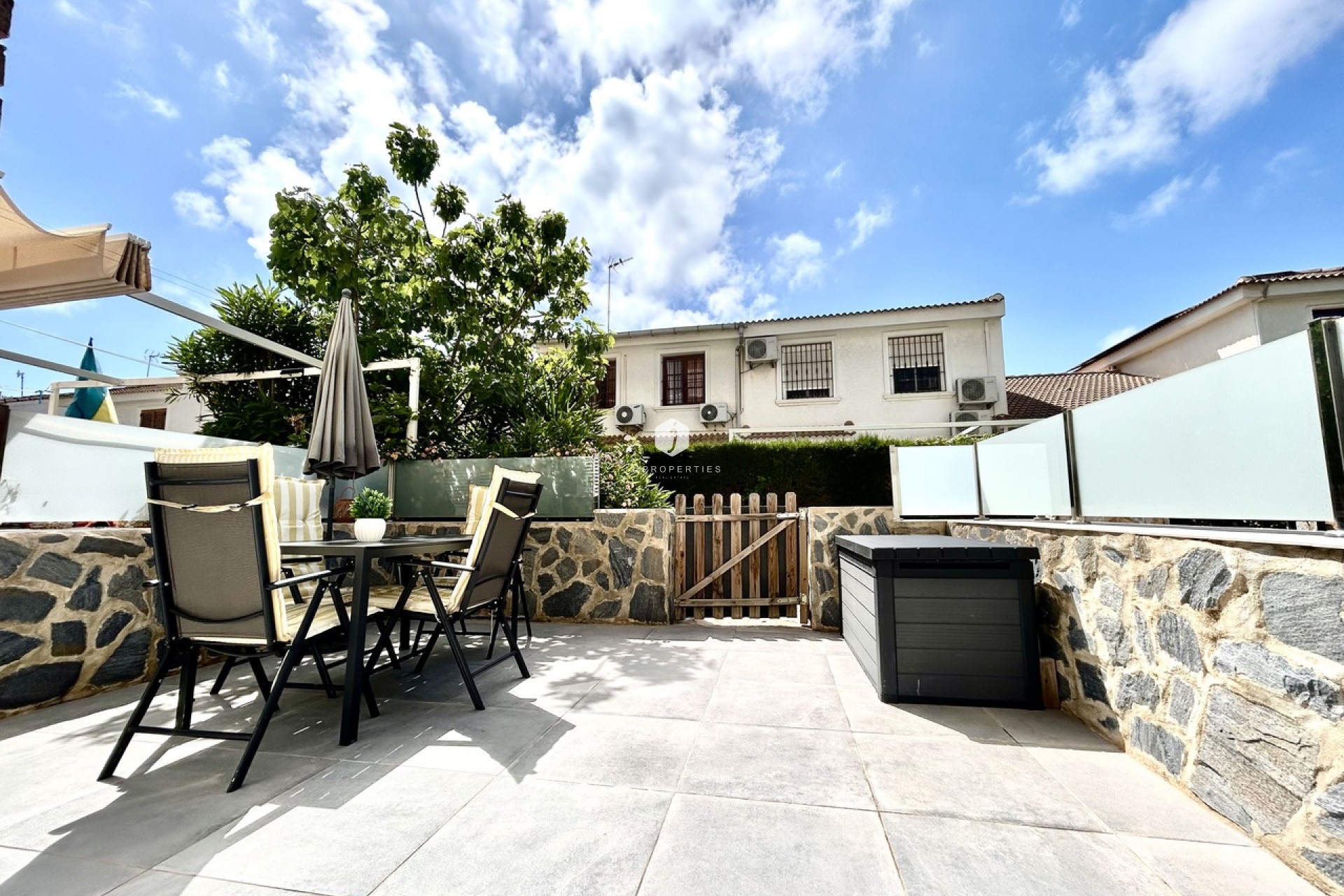 Aus zweiter Hand - Wohnung -
La Zenia - Costa Blanca