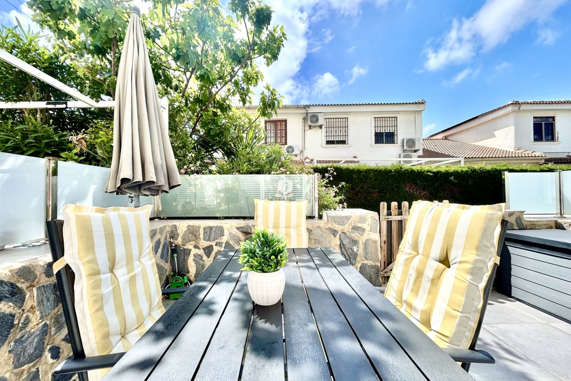 Aus zweiter Hand - Wohnung -
La Zenia - Costa Blanca