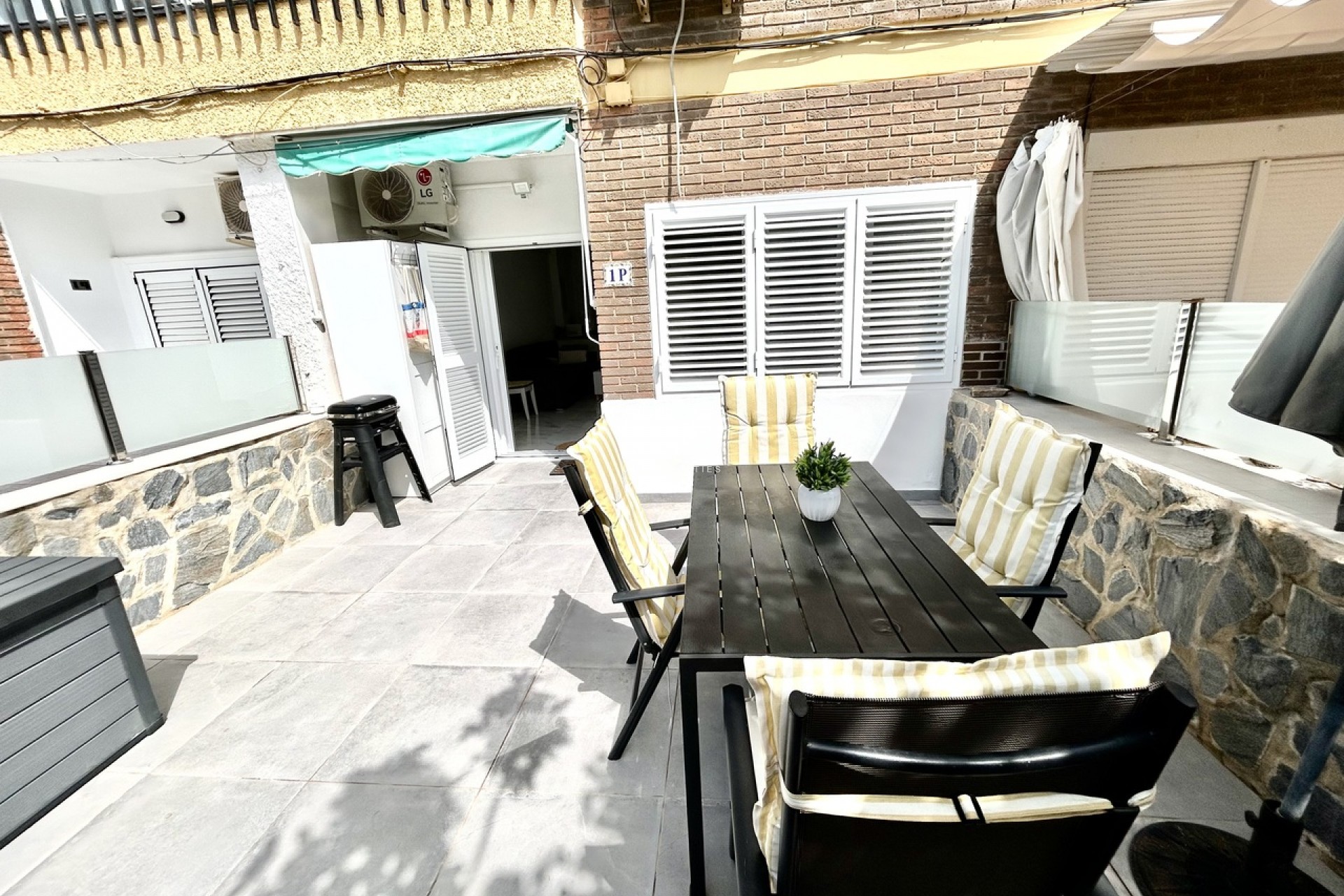 Aus zweiter Hand - Wohnung -
La Zenia - Costa Blanca