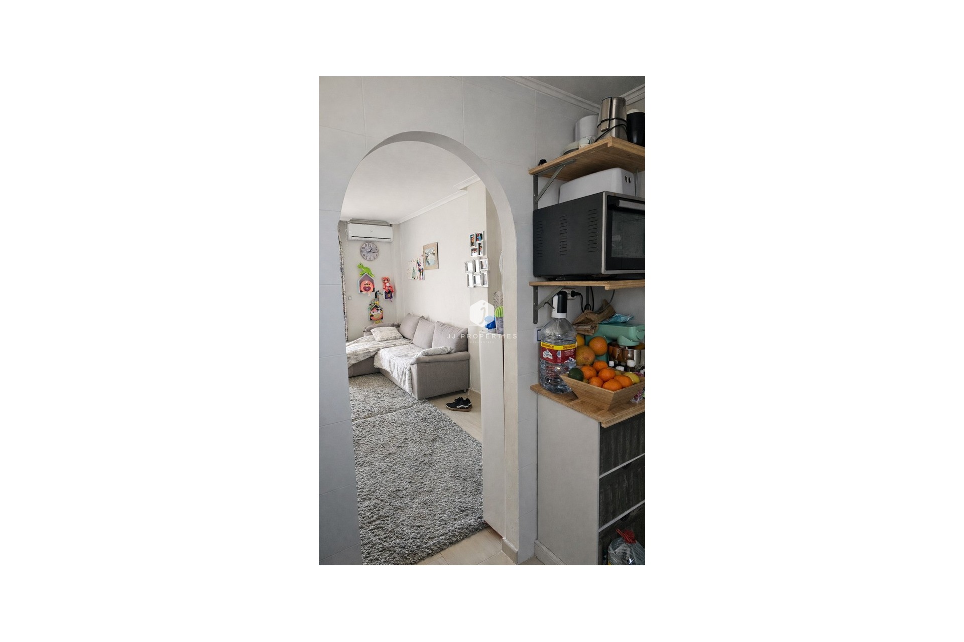 Aus zweiter Hand - Wohnung -
Lomas de Caboroig - Costa Blanca