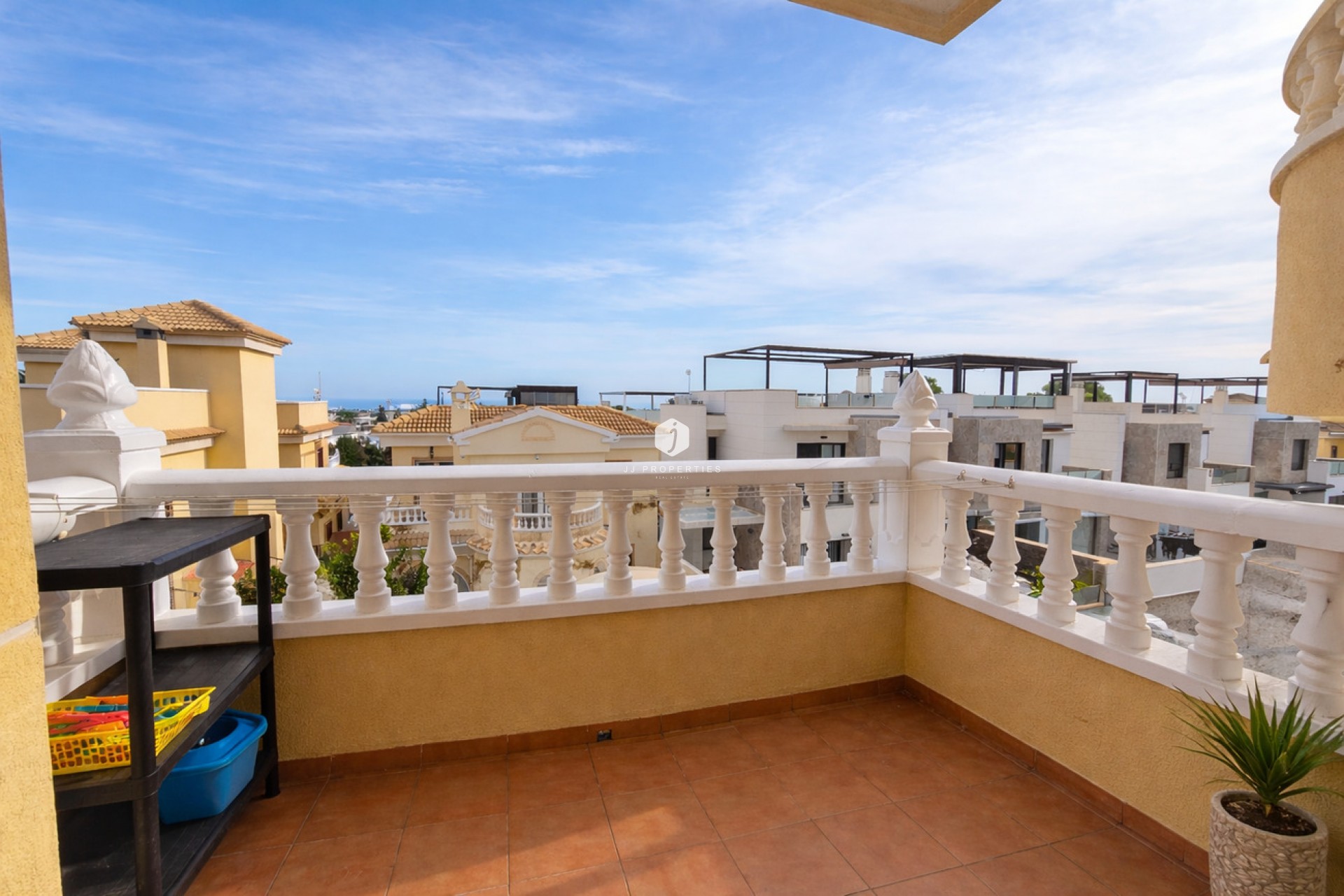 Aus zweiter Hand - Wohnung -
Lomas de Caboroig - Costa Blanca