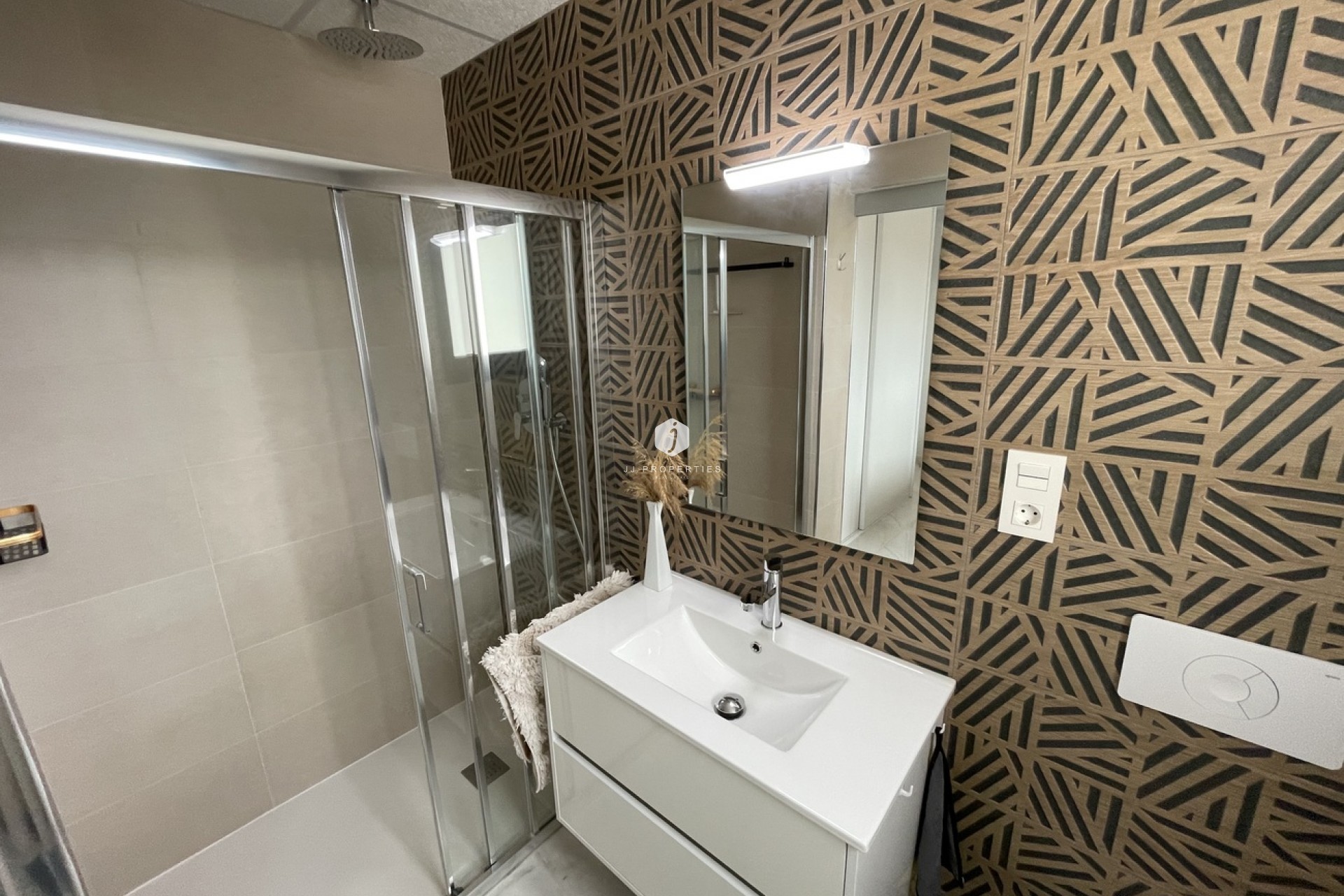 Aus zweiter Hand - Wohnung -
Los Altos - Costa Blanca