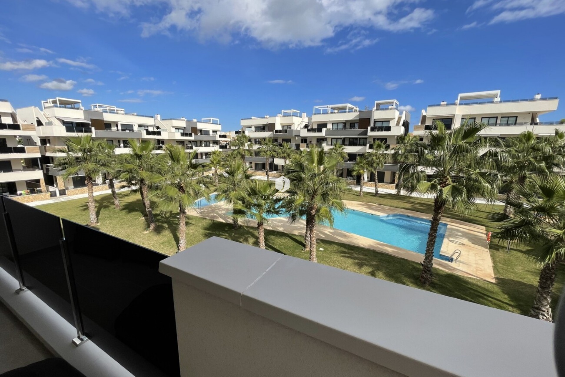 Aus zweiter Hand - Wohnung -
Los Altos - Costa Blanca