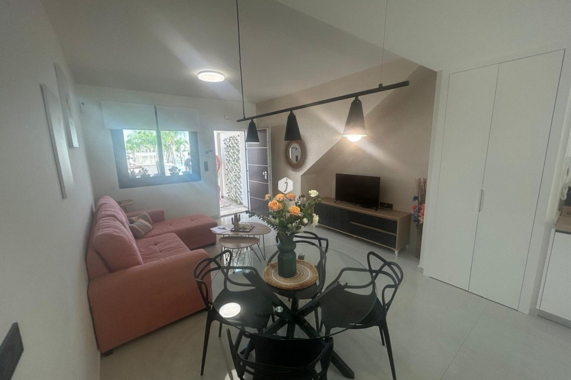 Aus zweiter Hand - Wohnung -
Los Balcones - AMAY Urbanisation