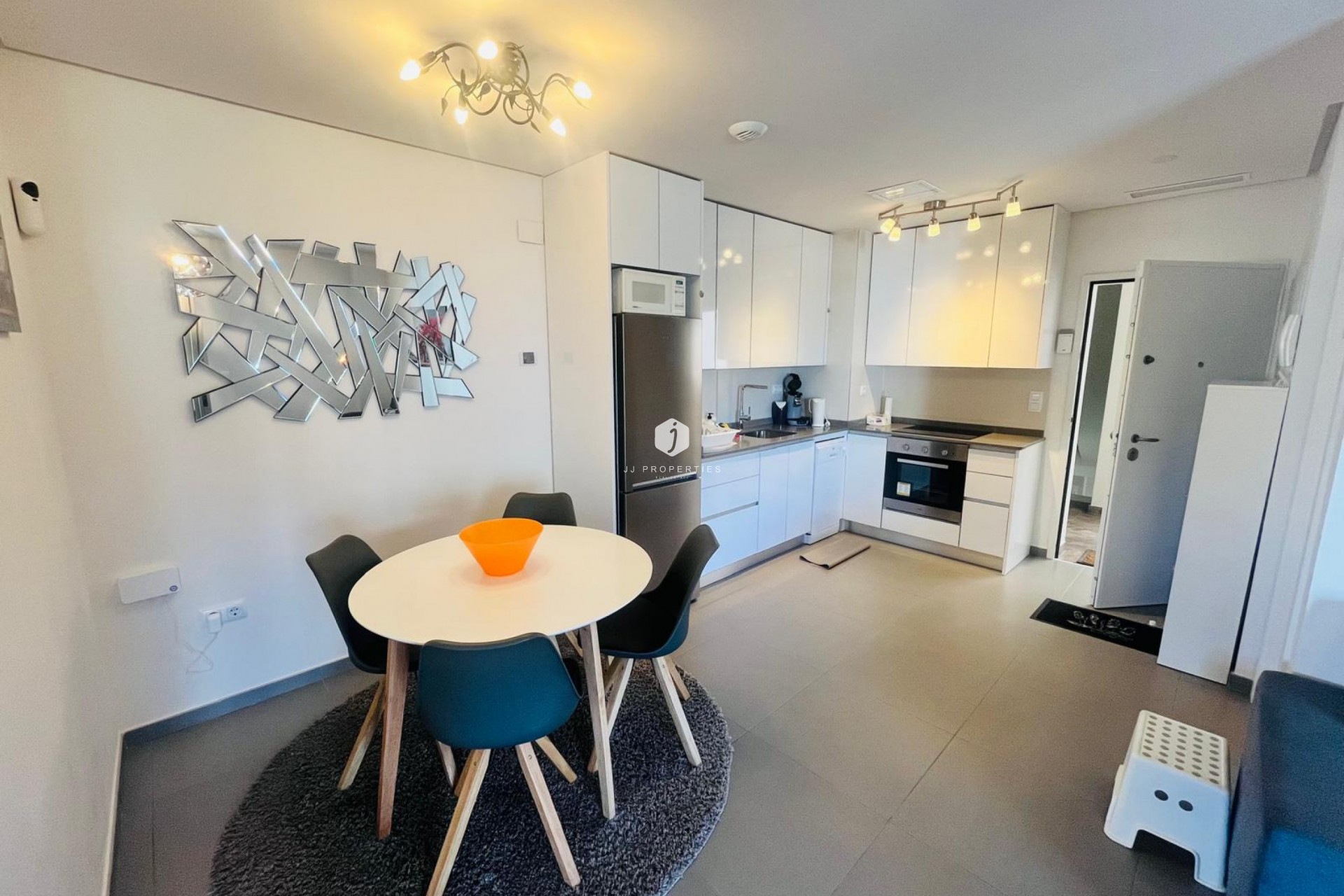 Aus zweiter Hand - Wohnung -
Los Dolses - Inland