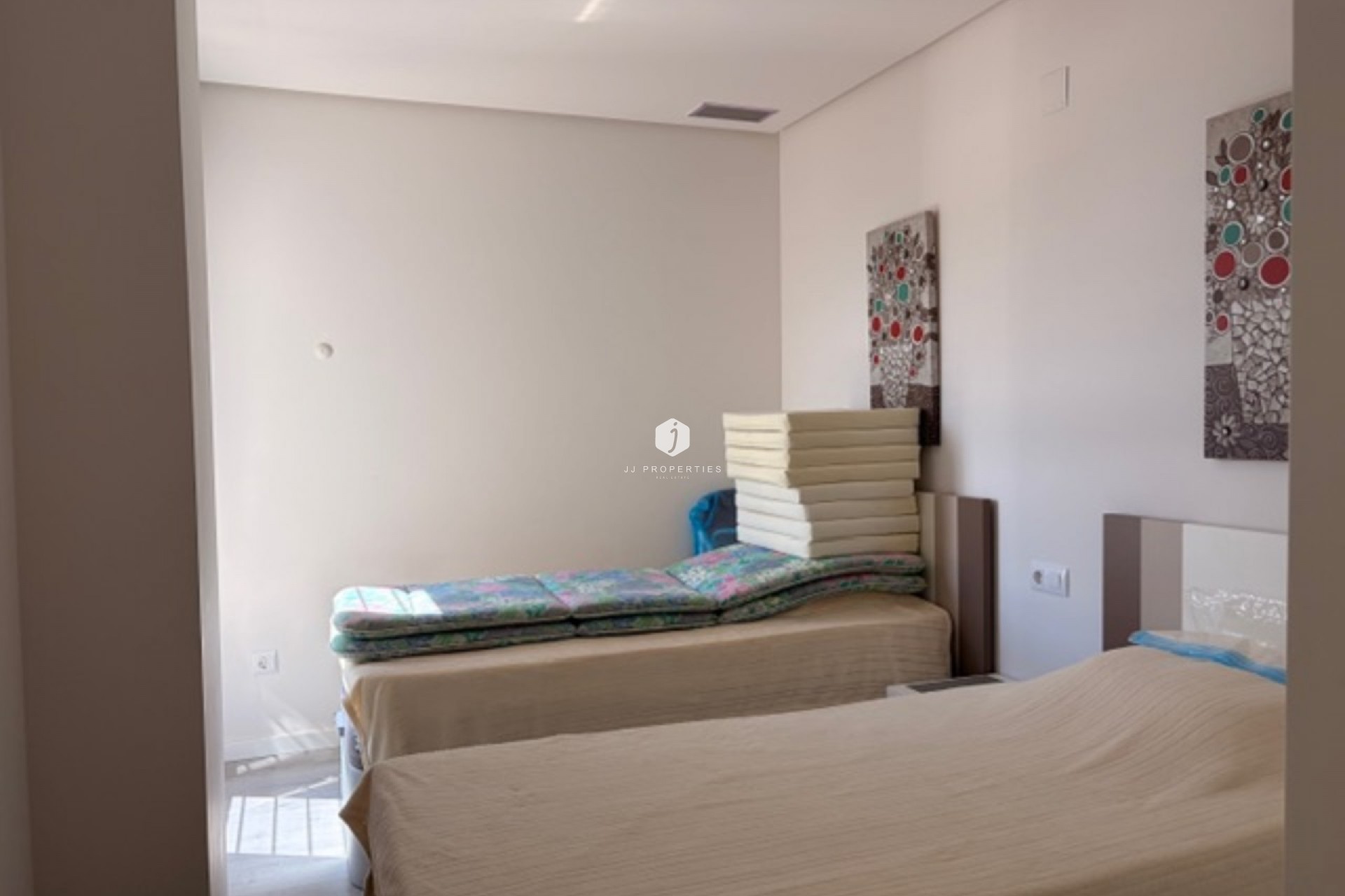 Aus zweiter Hand - Wohnung -
Los Dolses - Inland