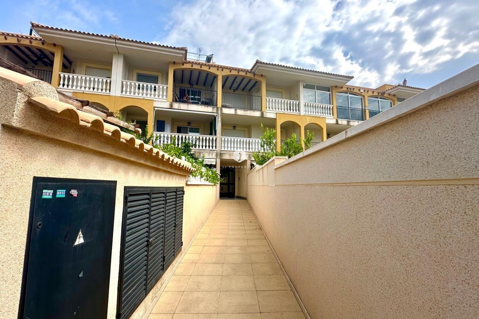 Aus zweiter Hand - Wohnung -
Orihuela Costa - Altos De Campoamor