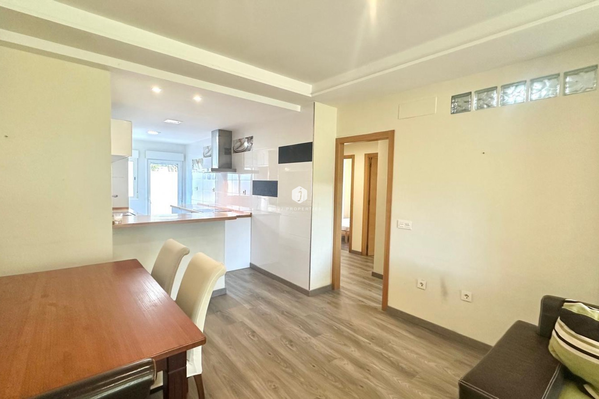 Aus zweiter Hand - Wohnung -
Orihuela Costa - Altos De Campoamor