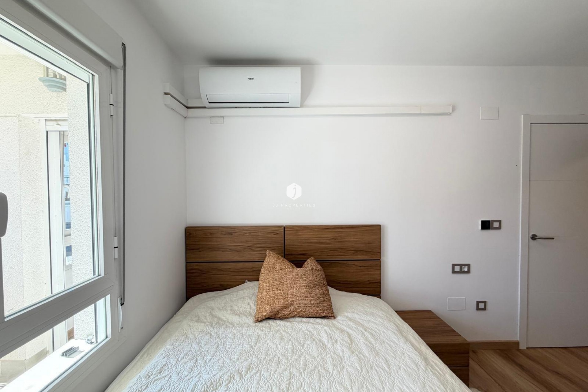 Aus zweiter Hand - Wohnung -
Orihuela Costa - Altos De Campoamor